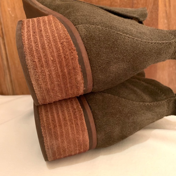 Korks Tea Green Herb Suede Chelsea Ankle Boots Size 6.5M - Picture 10 of 14